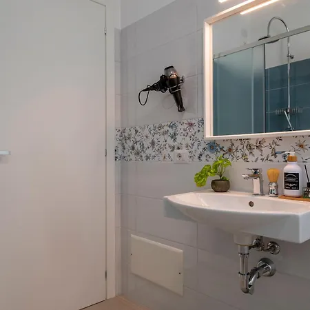 Konukevi Nuo 3*